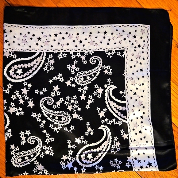 6 Satin Texture Scarves Set (TOTAL), Vibrant Patterns (INCL 2 Free Scarves!) - Picture 5 of 5